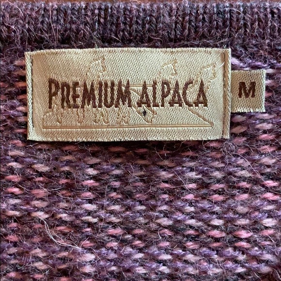Premium Alpaca Sweater - Picture 2 of 2